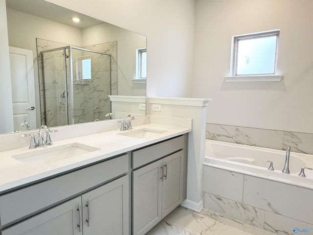 171 Clift Creek Drive, Madison, AL 35757