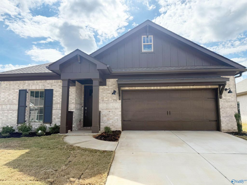 171 Clift Creek Drive, Madison, AL 35757
