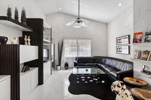 14492 Via Royale, Delray Beach, FL 33446