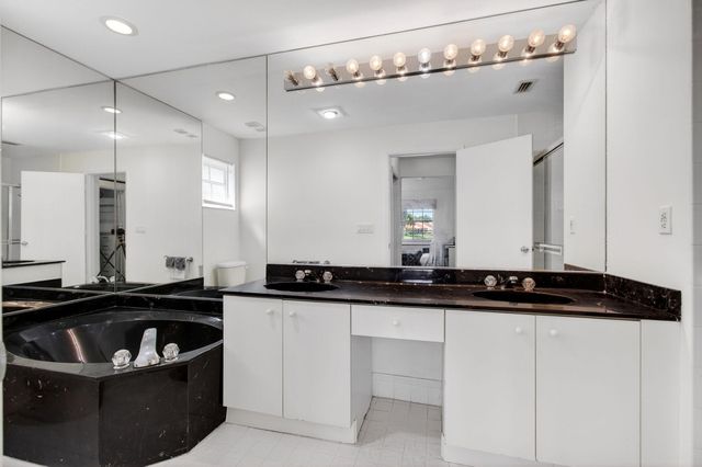 14492 Via Royale, Delray Beach, FL 33446