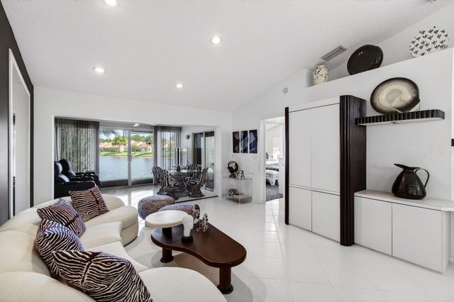 14492 Via Royale, Delray Beach, FL 33446