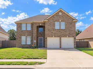 9506 Almeda Pines Drive, Houston, TX 77075