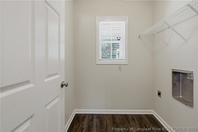 325 Ranier Drive, Raeford, NC 28376