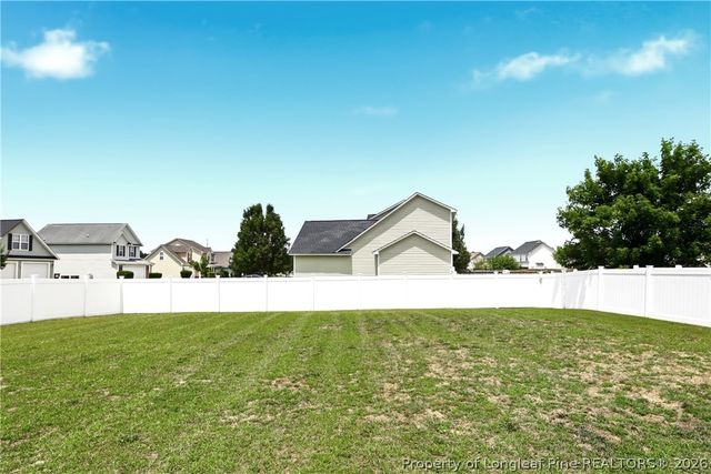 325 Ranier Drive, Raeford, NC 28376