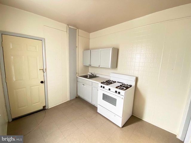 2848 N LEE ST, Philadelphia, PA 19134