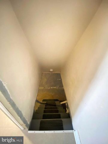 2848 N LEE ST, Philadelphia, PA 19134