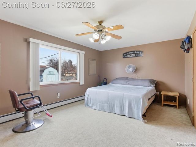 4208 Joyce Avenue, Waterford, MI 48329