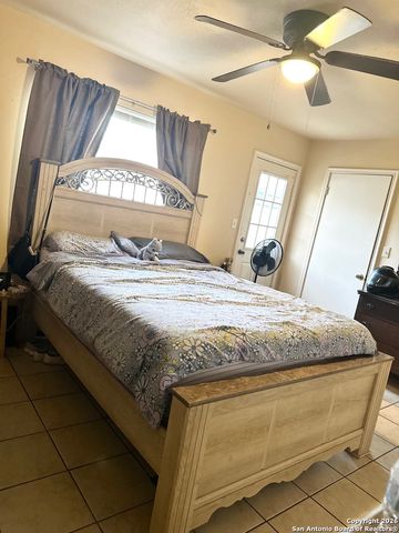 1608 The Lane, Pleasanton, TX 78064