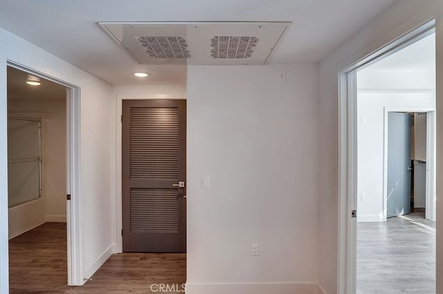 6015 Woodman Avenue 201, Van Nuys, CA 91401