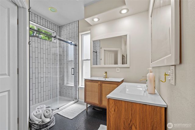 14623 66th Avenue E, Puyallup, WA 98375
