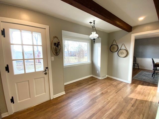 417 N Lone Pine Avenue, Springfield, MO 65802