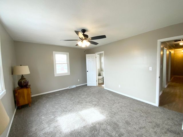 417 N Lone Pine Avenue, Springfield, MO 65802