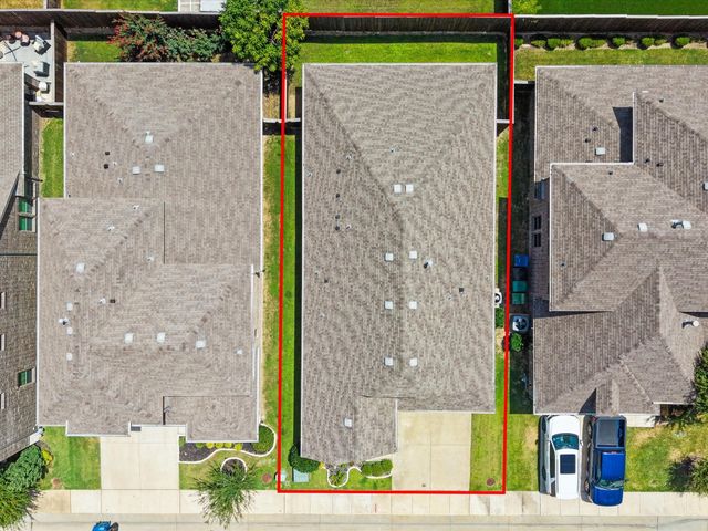 2256 Briar Ridge Trail, Carrollton, TX 75010