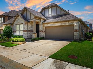 2256 Briar Ridge Trail, Carrollton, TX 75010