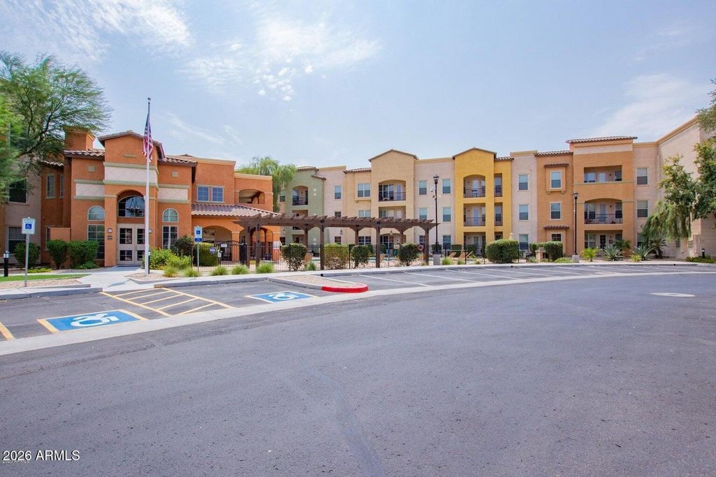 14575 W MOUNTAIN VIEW Boulevard 11320, Surprise, AZ 85374 — photo 4