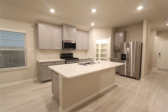 906 Pismo Lane, Rosharon, TX 77583