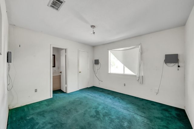 807 Dr Martin Luther King Jr Place N, Conroe, TX 77301