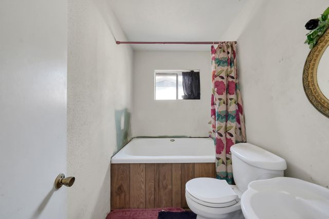 807 Dr Martin Luther King Jr Place N, Conroe, TX 77301