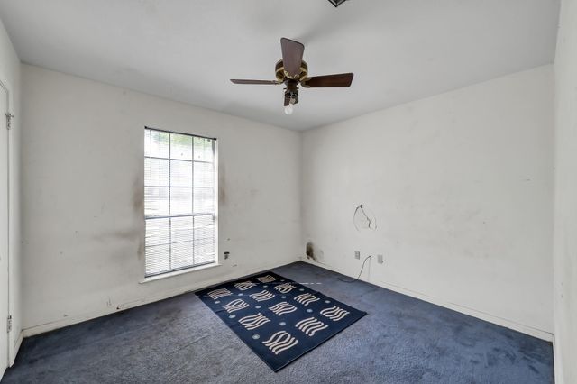 807 Dr Martin Luther King Jr Place N, Conroe, TX 77301