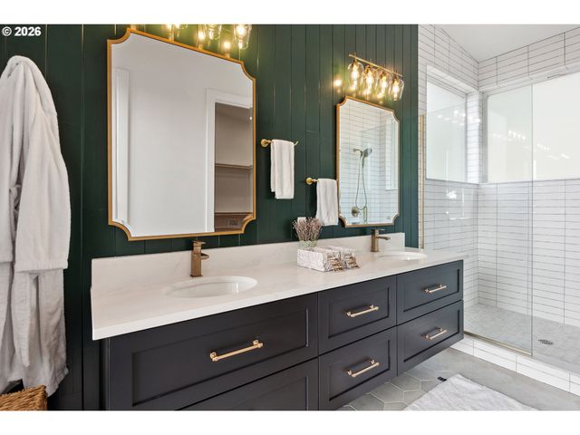 1735 Nw 39TH St, Lincoln City, OR 97367