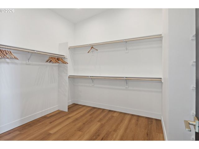 1735 Nw 39TH St, Lincoln City, OR 97367