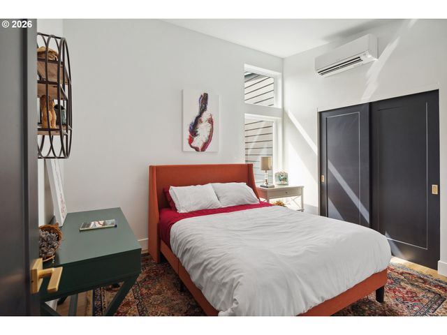 1735 Nw 39TH St, Lincoln City, OR 97367