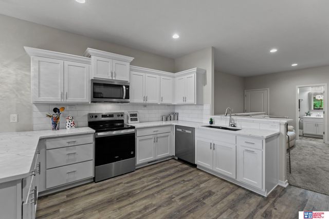 10337 Wayborough Lane, Lincoln, NE 68527