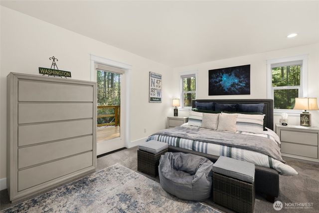 11316 Laurel Place, Anderson Island, WA 98303