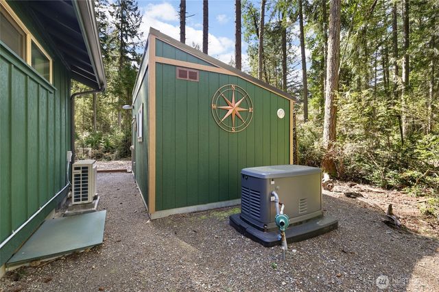 11316 Laurel Place, Anderson Island, WA 98303
