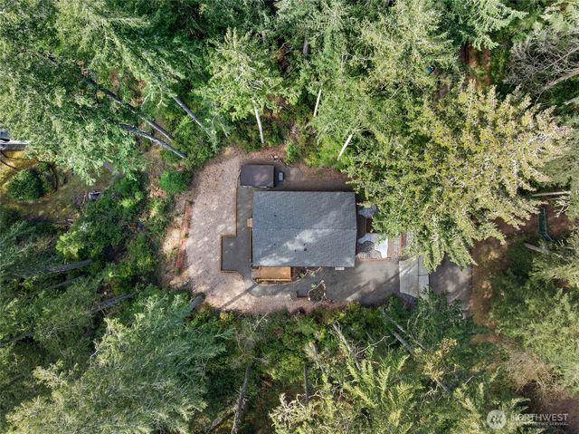 11316 Laurel Place, Anderson Island, WA 98303