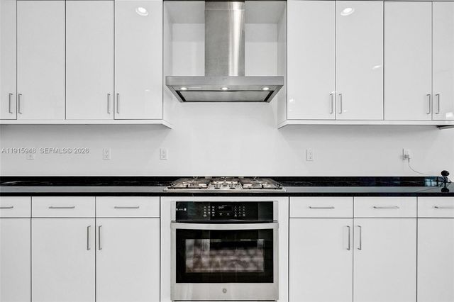 17130 Wandering Wave Ave, Boca Raton, FL 33496