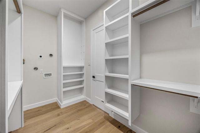 8646 Alcott Drive, Houston, TX 77080