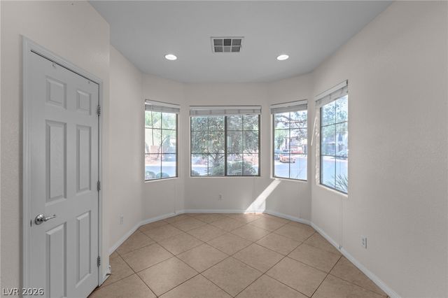 4051 Lancaster Falls Avenue, North Las Vegas, NV 89085