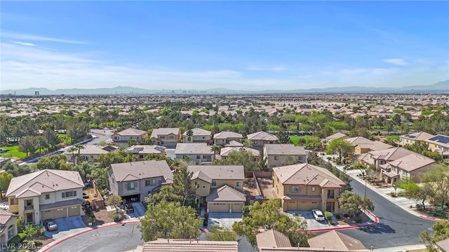 4051 Lancaster Falls Avenue, North Las Vegas, NV 89085