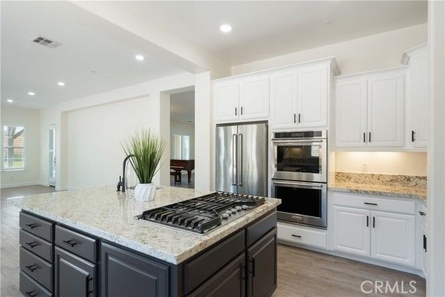 3086 Crystal Ridge Lane, Colton, CA 92324