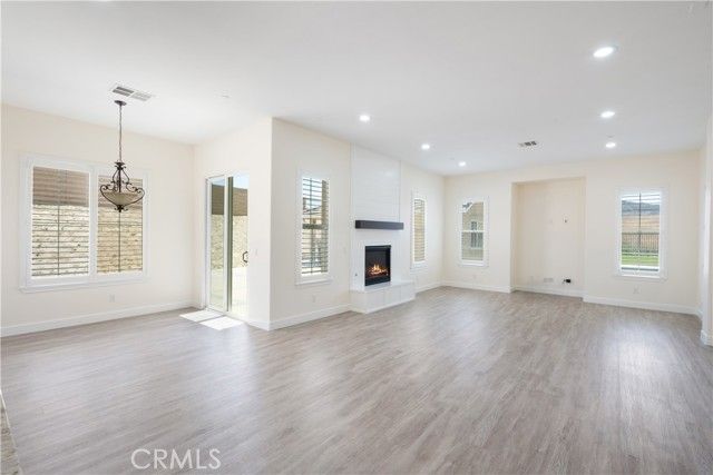 3086 Crystal Ridge Lane, Colton, CA 92324