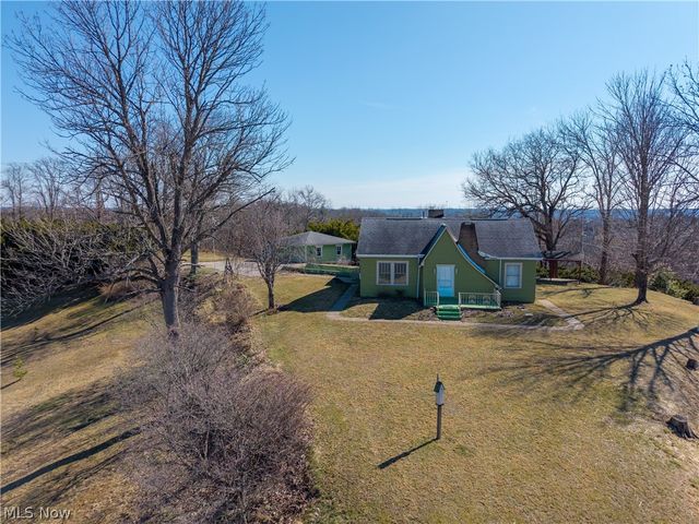 1216 Cisler Drive, Marietta, OH 45750