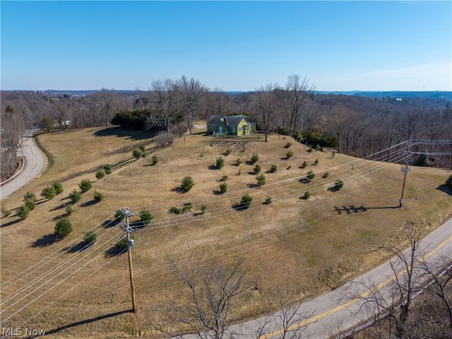 1216 Cisler Drive, Marietta, OH 45750