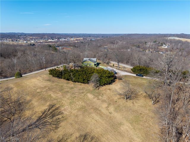 1216 Cisler Drive, Marietta, OH 45750