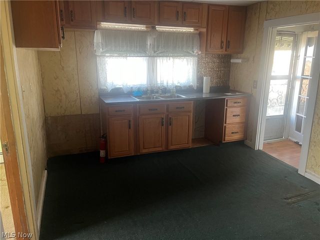 1216 Cisler Drive, Marietta, OH 45750