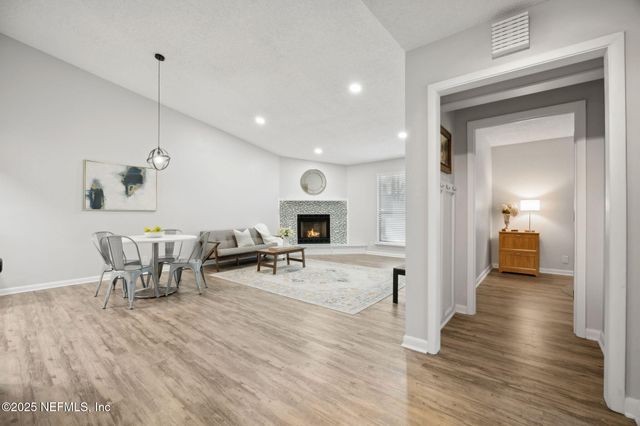 10430 Big Tree Circle E, Jacksonville, FL 32257