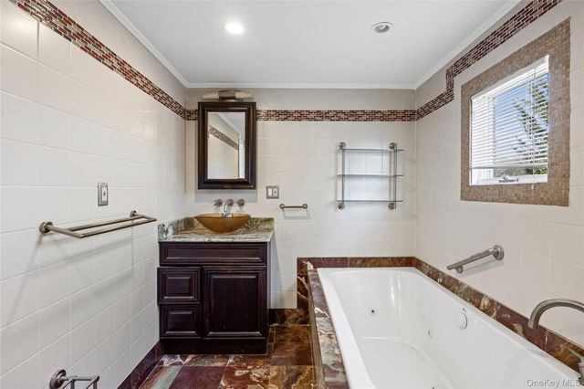 2181 Hortense Avenue, Seaford, NY 11783