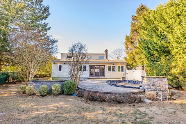 2181 Hortense Avenue, Seaford, NY 11783