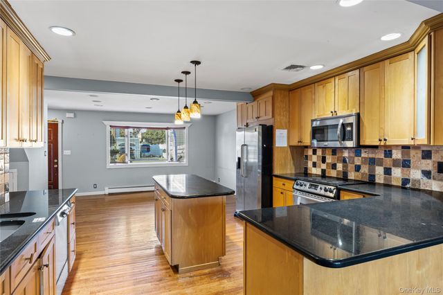 2181 Hortense Avenue, Seaford, NY 11783