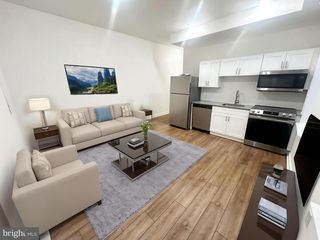 405 S 42ND ST #1REAR, Philadelphia, PA 19104