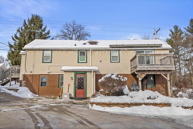 S30W29839 Sunset DRIVE, Waukesha, WI 53189