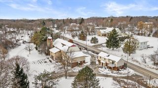 S30W29839 Sunset DRIVE, Waukesha, WI 53189