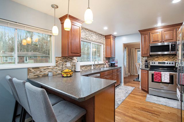 106 W Sunset Boulevard W, Battle Creek, MI 49017