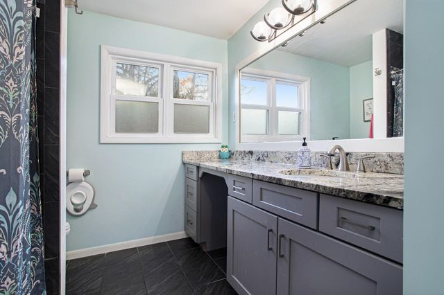 106 W Sunset Boulevard W, Battle Creek, MI 49017