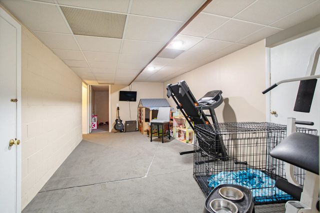 106 W Sunset Boulevard W, Battle Creek, MI 49017